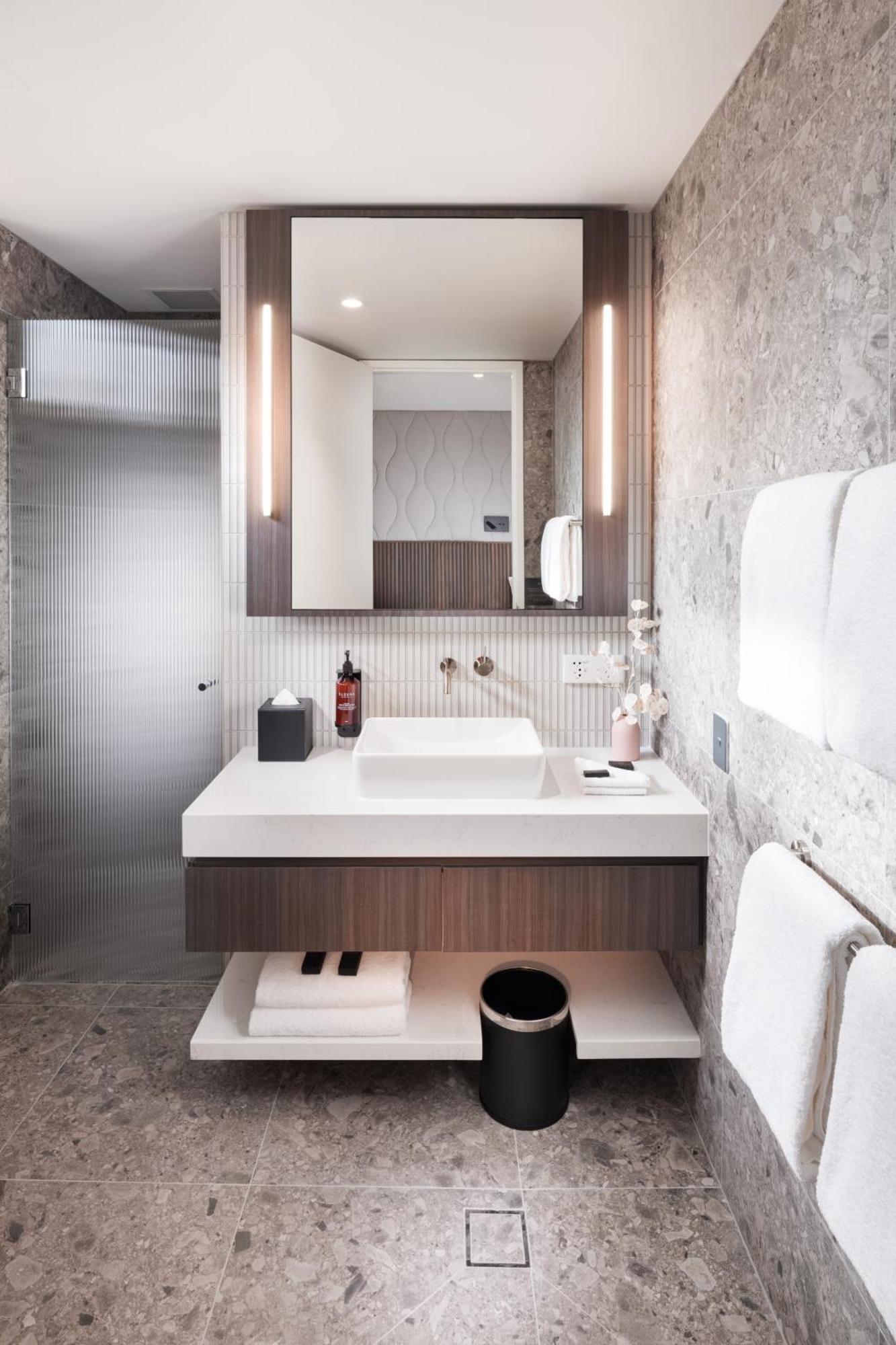 Majestic M Suites Adelaide Room photo